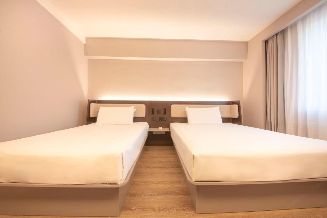 Hanting Hotel Shenyang Sujiatun Railway Station Экстерьер фото