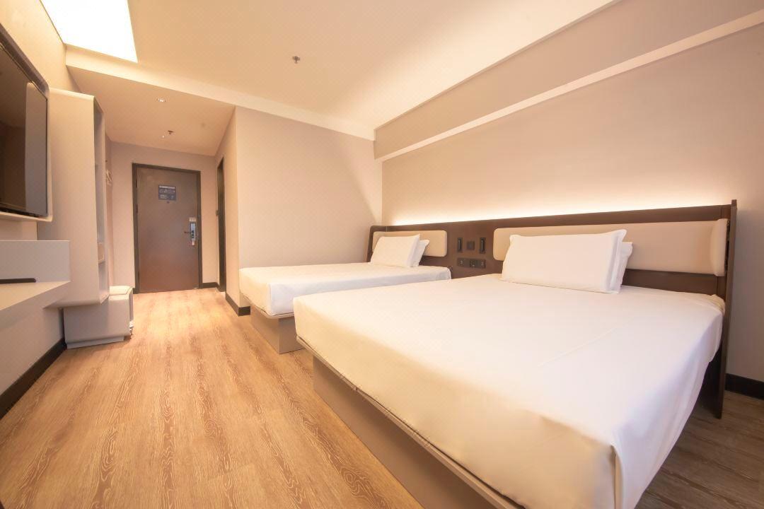 Hanting Hotel Shenyang Sujiatun Railway Station Экстерьер фото